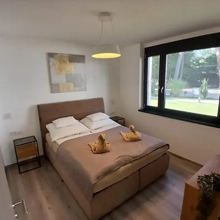 Fenyvesliget Iii Daire Balatonfenyves